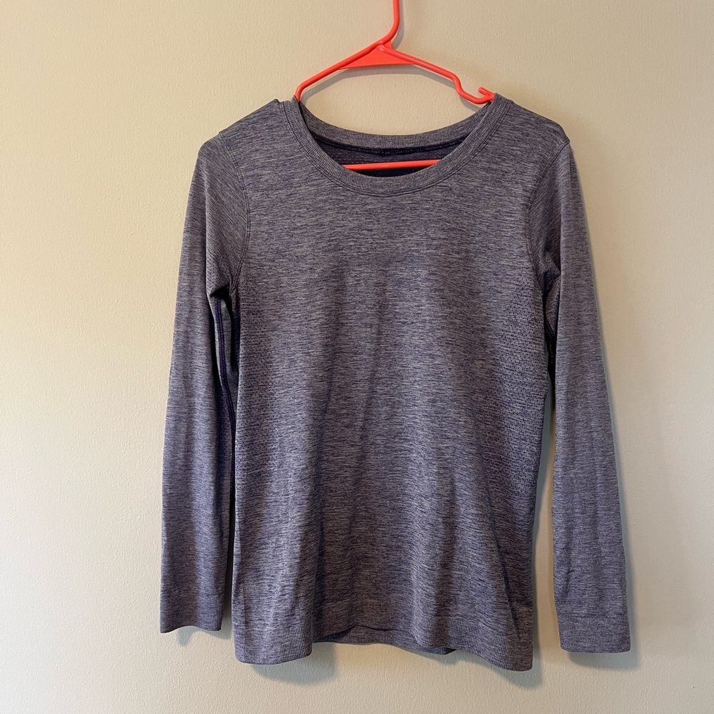Lululemon purple relaxed long sleeve swiftly